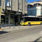 İstanbul’da otobüs kuaför dükkanına daldı: 6 yaralı