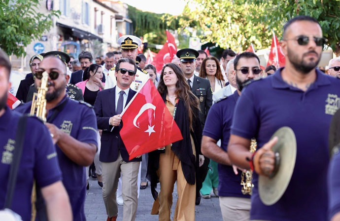 Alaçatı’nın Kurtuluşu’nun 102. Yılı Coşkuyla Kutlandı!