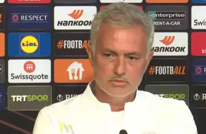 Jose Mourinho Galatasaray derbisi sonrası basın toplantısına neden katılmadığını açıkladı