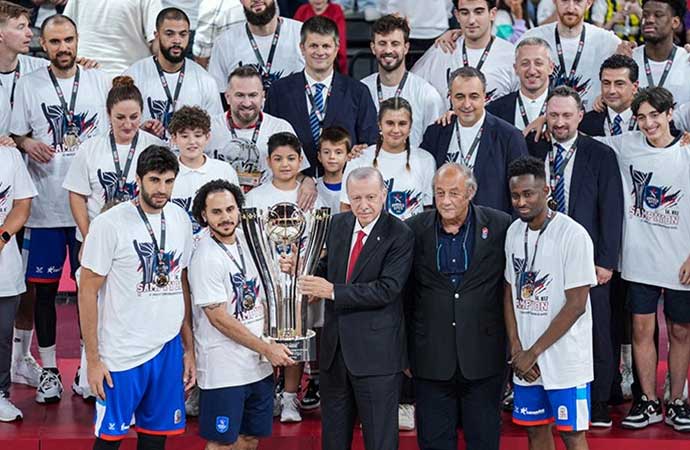 37. Cumhurbaşkanlığı Kupası Anadolu Efes’in