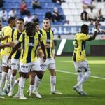 Fenerbahçe 3 puanı 2 golle aldı