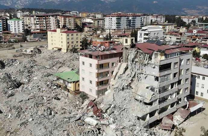 25 kişiye mezar olan Gözde Apartmanı davasında sanık müteahhit, suçu depreme attı