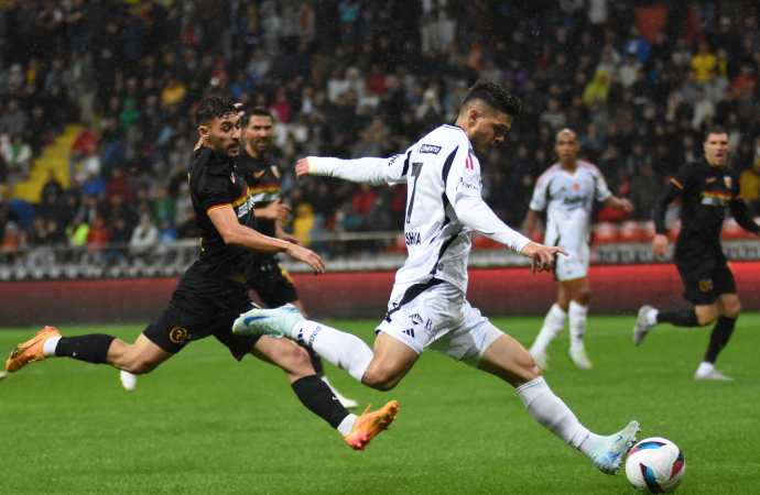 Beşiktaş – Kayserispor maçının ardından iki takım da hakeme ateş püskürdü!